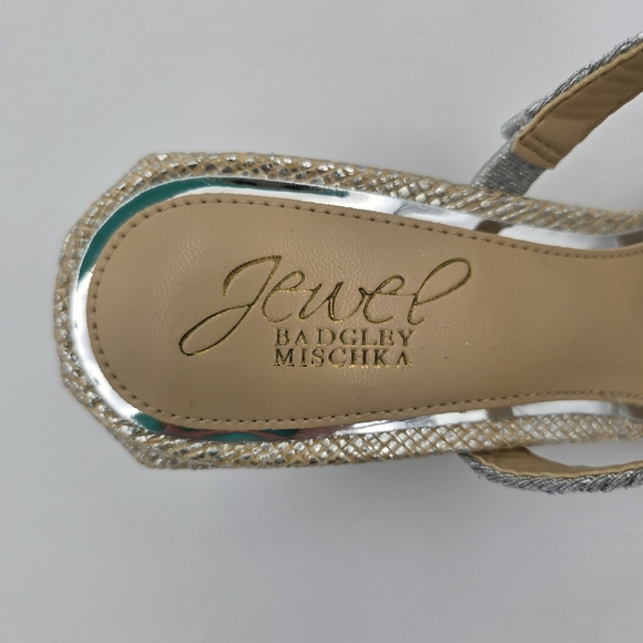 NWOT Jewel Badgley Mischka Heat Textured Block Heel Mule Slide Sandals, Silver 6 - Picture 4 of 16